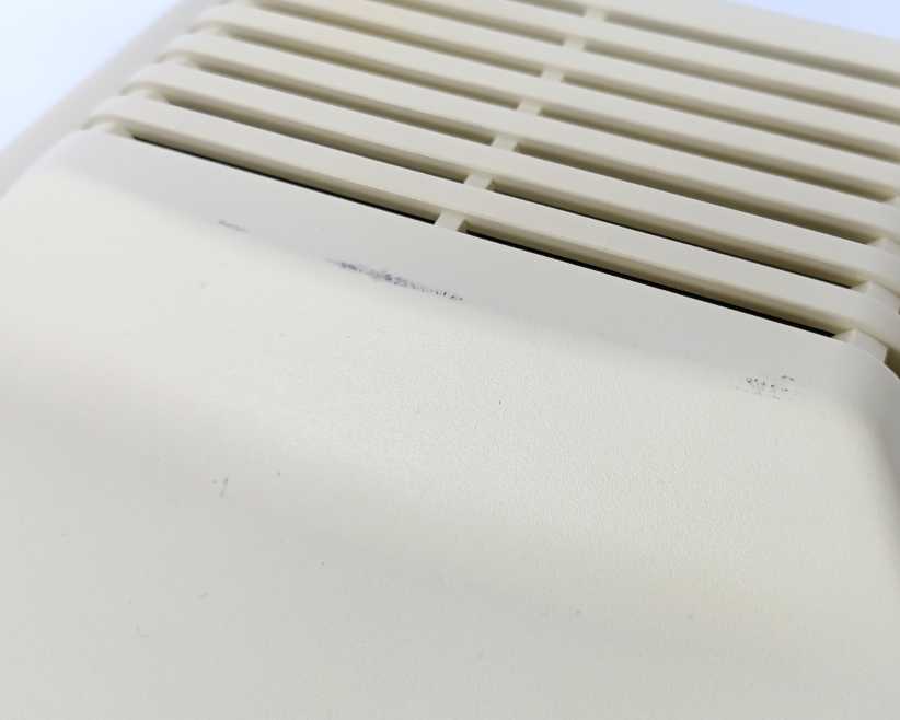 Nidek RT-2100 Ophtalmic Set Refractor, CP-690 Chart Projector