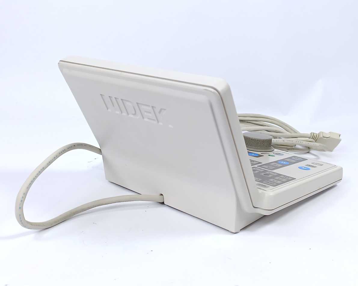 Nidek RT-2100 Ophtalmic Set Refractor