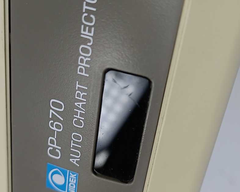 Nidek CP-670 Auto Chart Projector. Defective