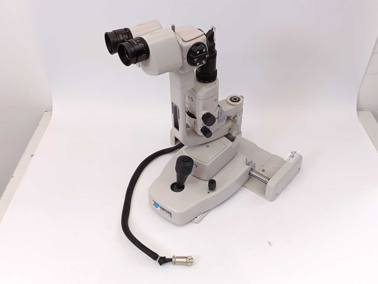 TOPCON SL-D4 Slit Lamp 100-240V w/ CHR-4 Chin Rest
