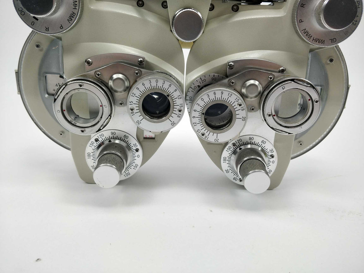 Inami L-7040 Manual Phoropter