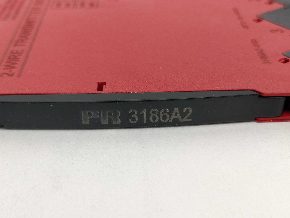 PR Electronics 3186A2 2-Wire Transmitter Isolater
