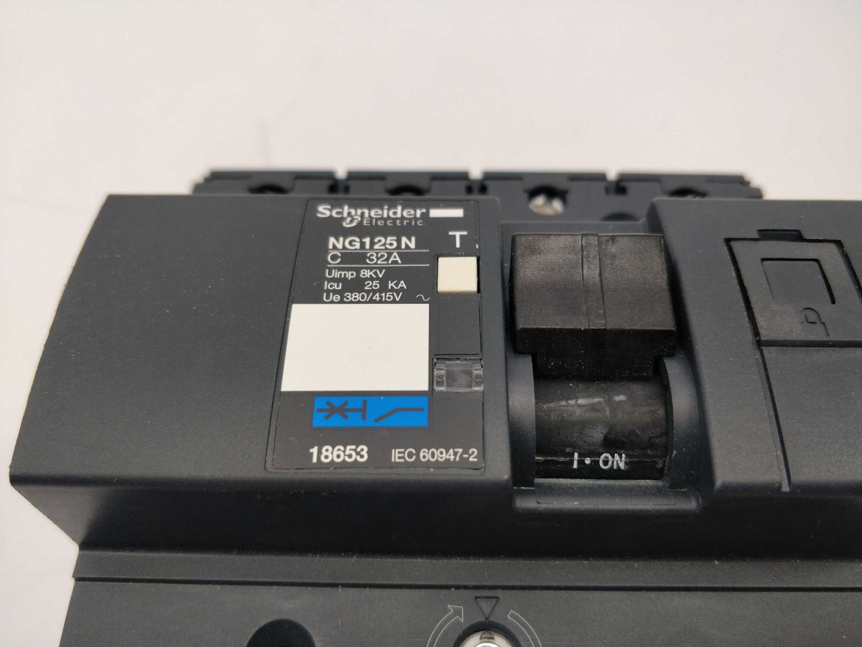Schneider Electric 18653 NG125N Miniature Circuit Breaker