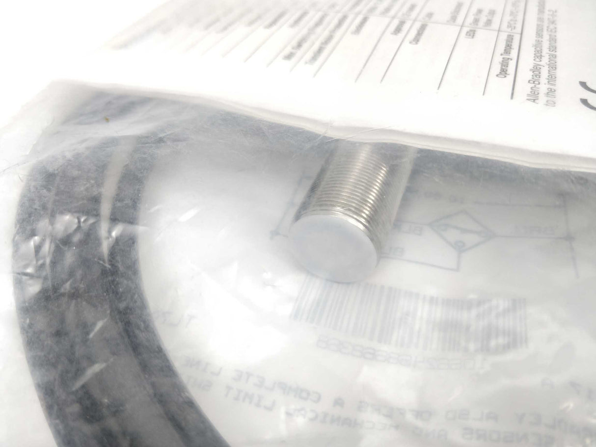 AB 875C-D5CP18-A2 Ser. A Capacitive proximity switch