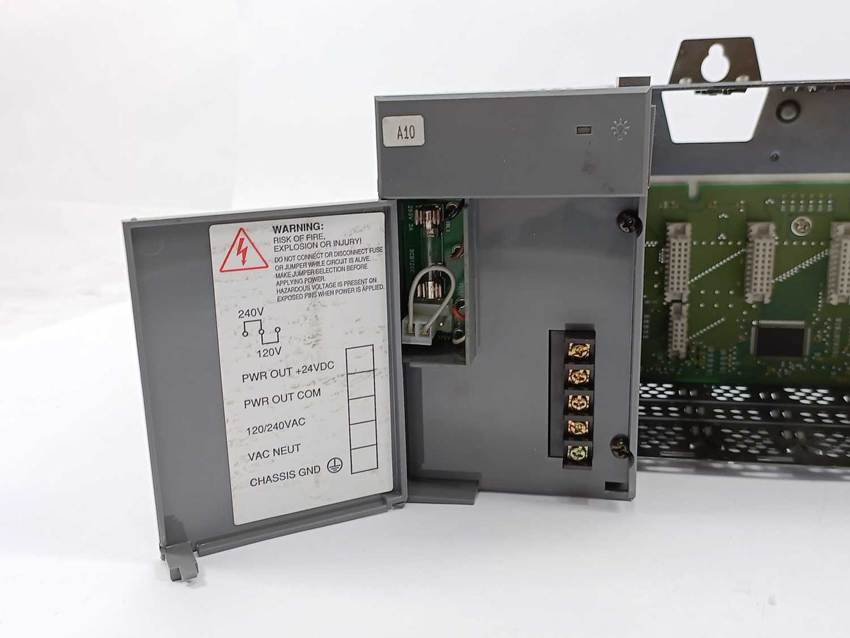 AB 1746-P2 SER C SLC500 Power Supply + 1746-A7 SER B 7-Slot Rack