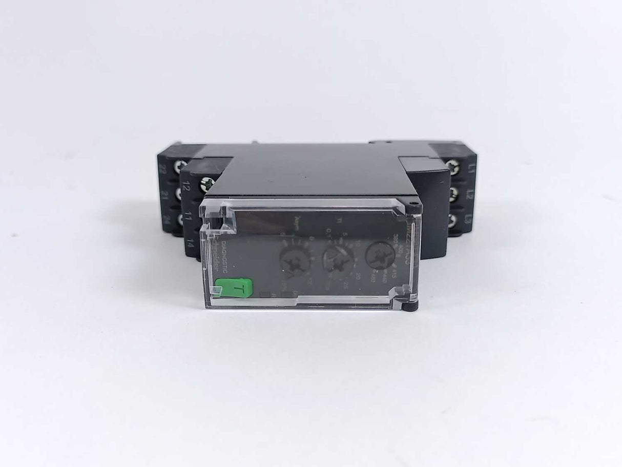 Schneider Electric RM22TA33 3 Phase/Asymmetry Control Relay
