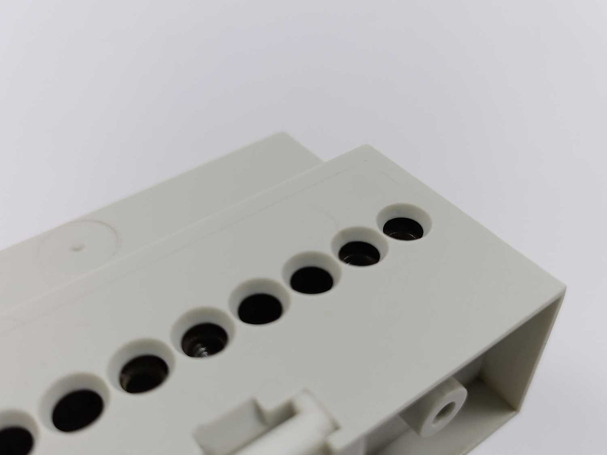 Lauritz Knudsen 120B1246 IHC Output 1-10V Output Relay Module