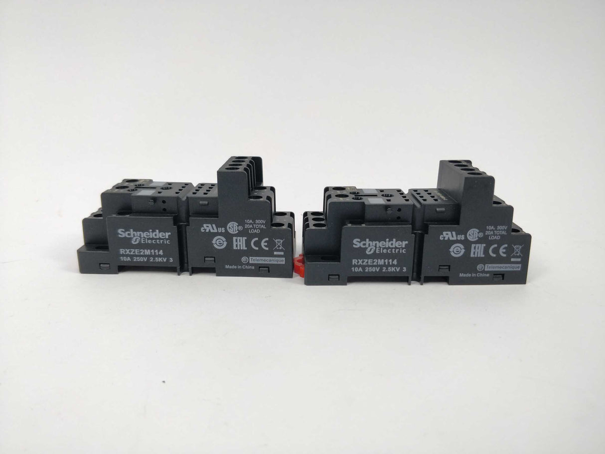 Schneider Electric RXZE2M114 Relay socket 10A 250V 2pcs