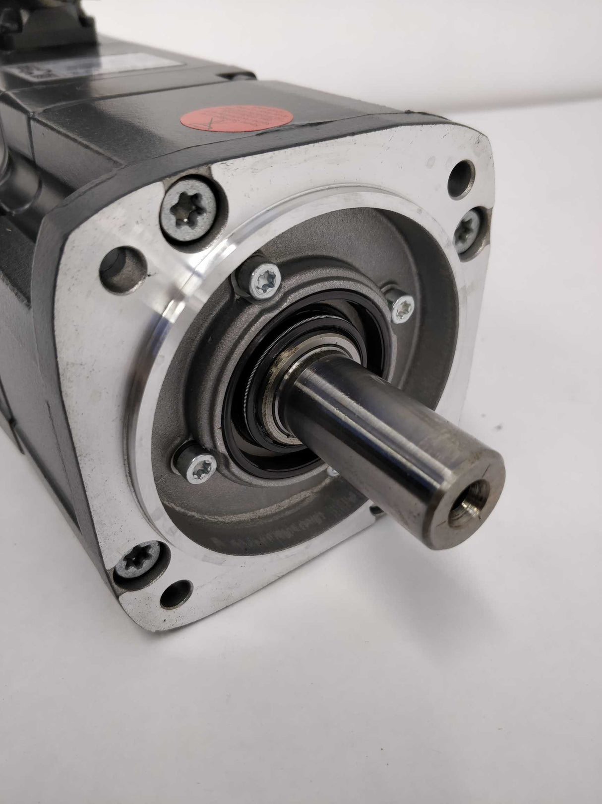 Siemens 1FK7042-2AK71-1UH2 Synchronous motor