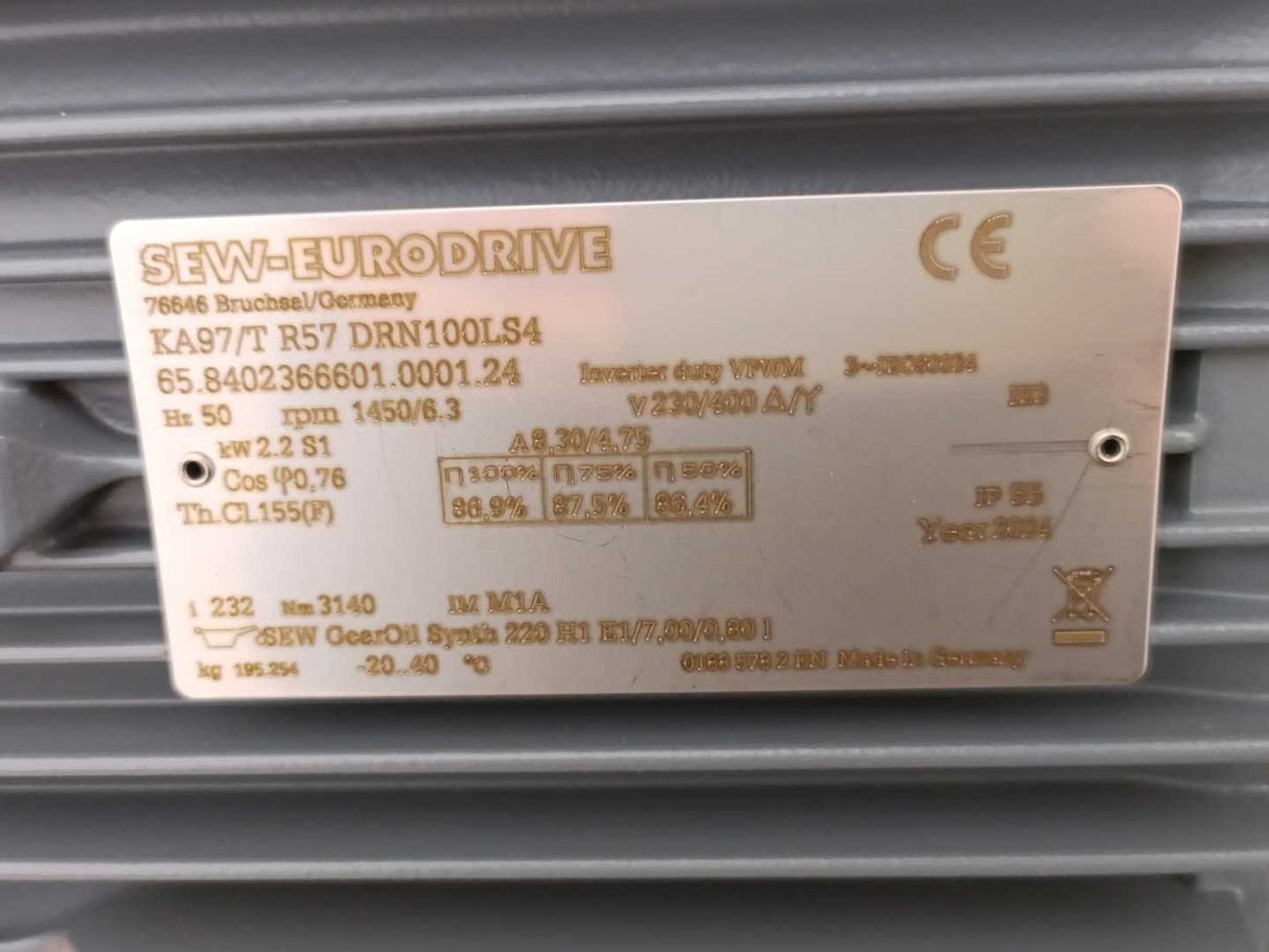 SEW-EURODRIVE  KA97/TR57DRN100LS4 2,2kW Gearmotor. i=232