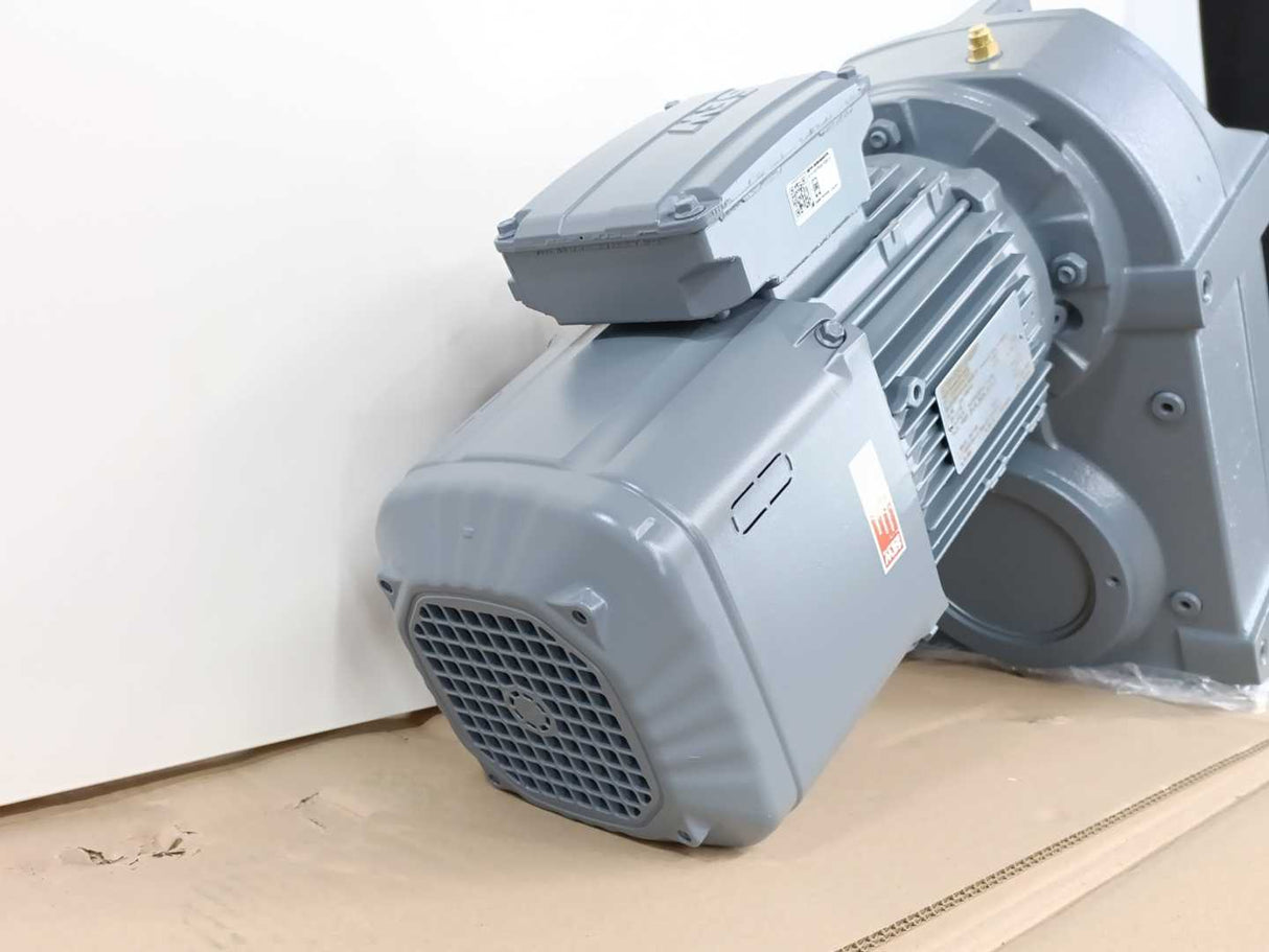 SEW-EURODRIVE  F77DRN90S4/BE2 1,1kW Gearmotor. i=198,31