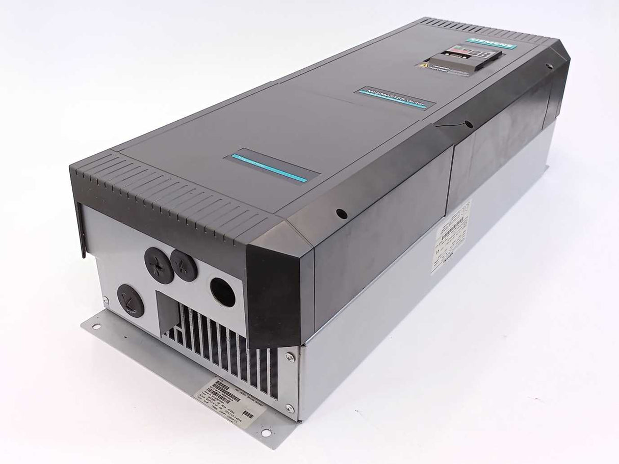Siemens 6SE3221-7DG50 Midimaster Vector MDV750/3 w/ Integral Class A Filter