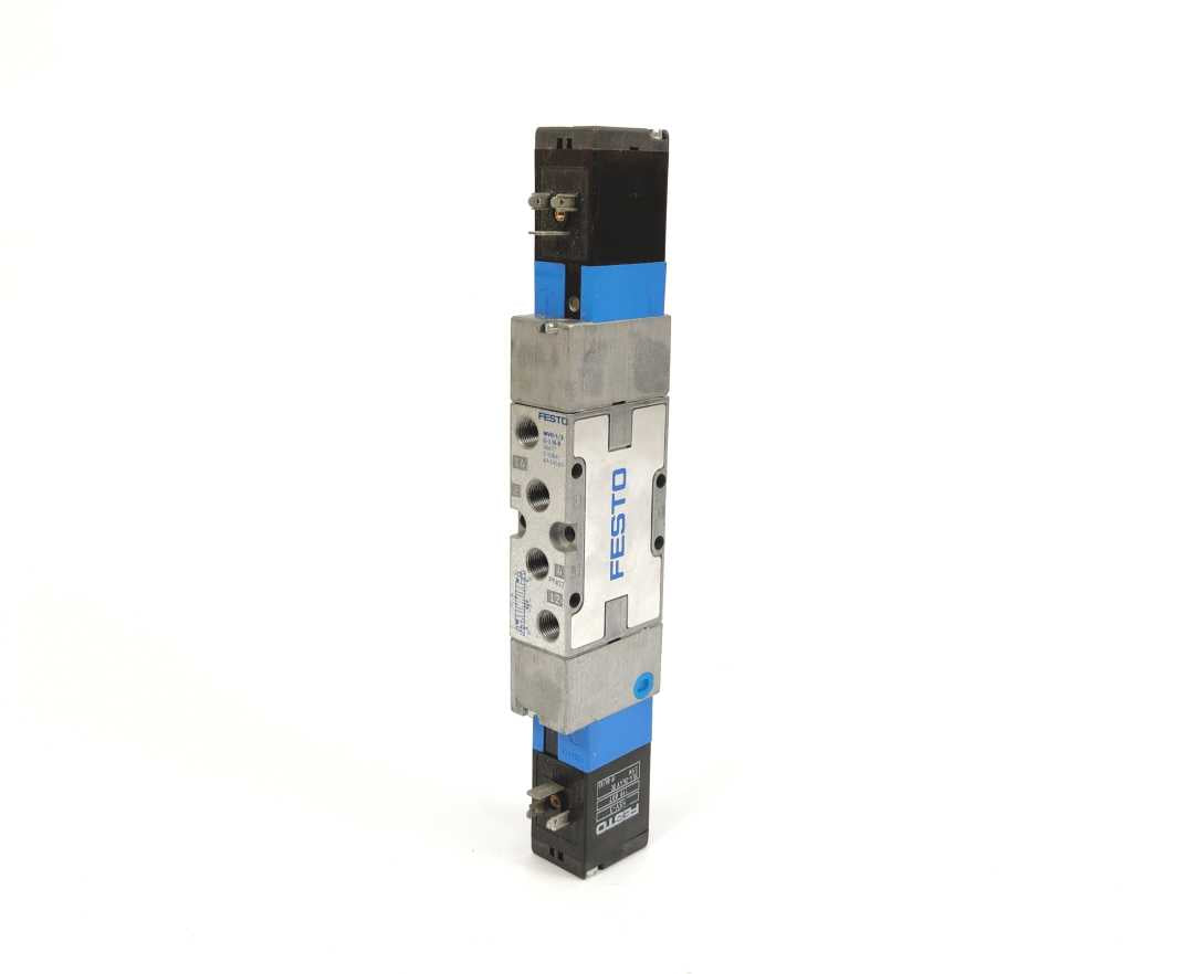 Festo 30477 MVH-5/3G-1/8-B Solenoid Valve + 119807 x2