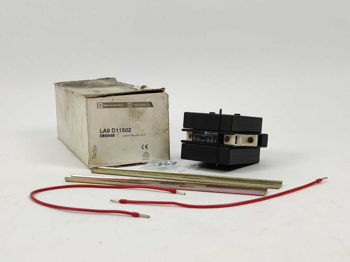 Schneider / Telemecanique LA9D11502 TeSys Deca mechanical interlock