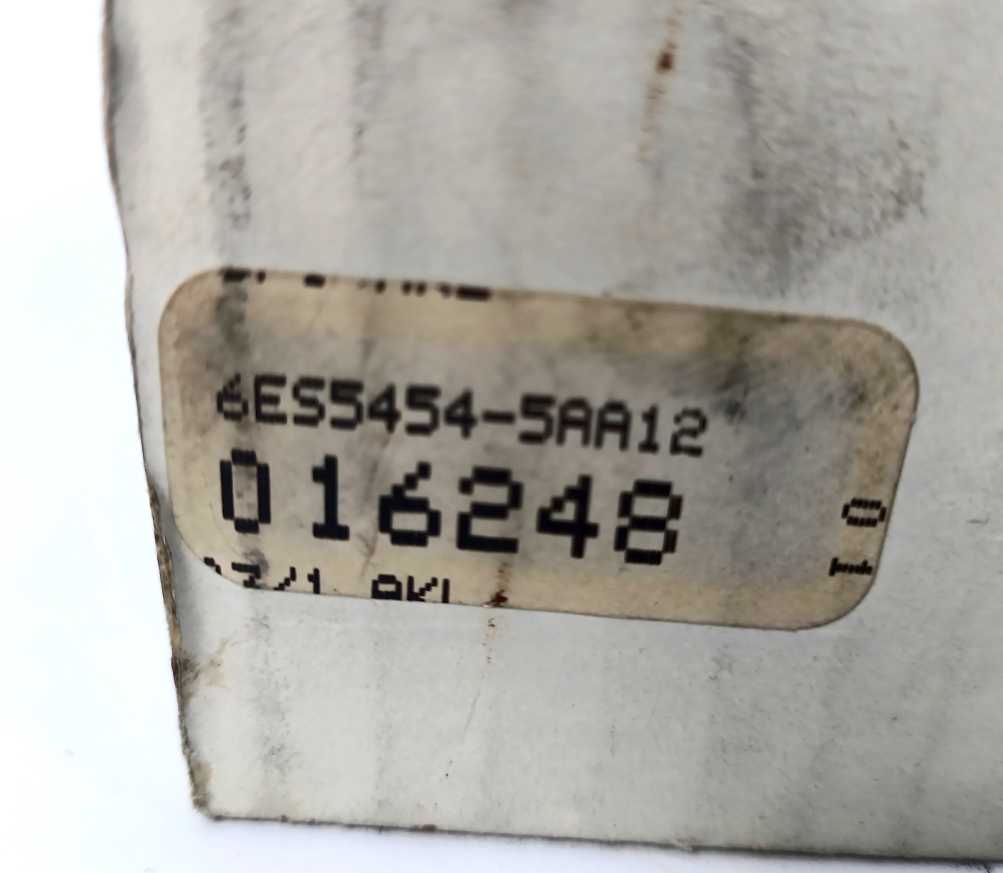 Siemens 6ES5454-5AA12 SIMATIC S5 Digital Output 454