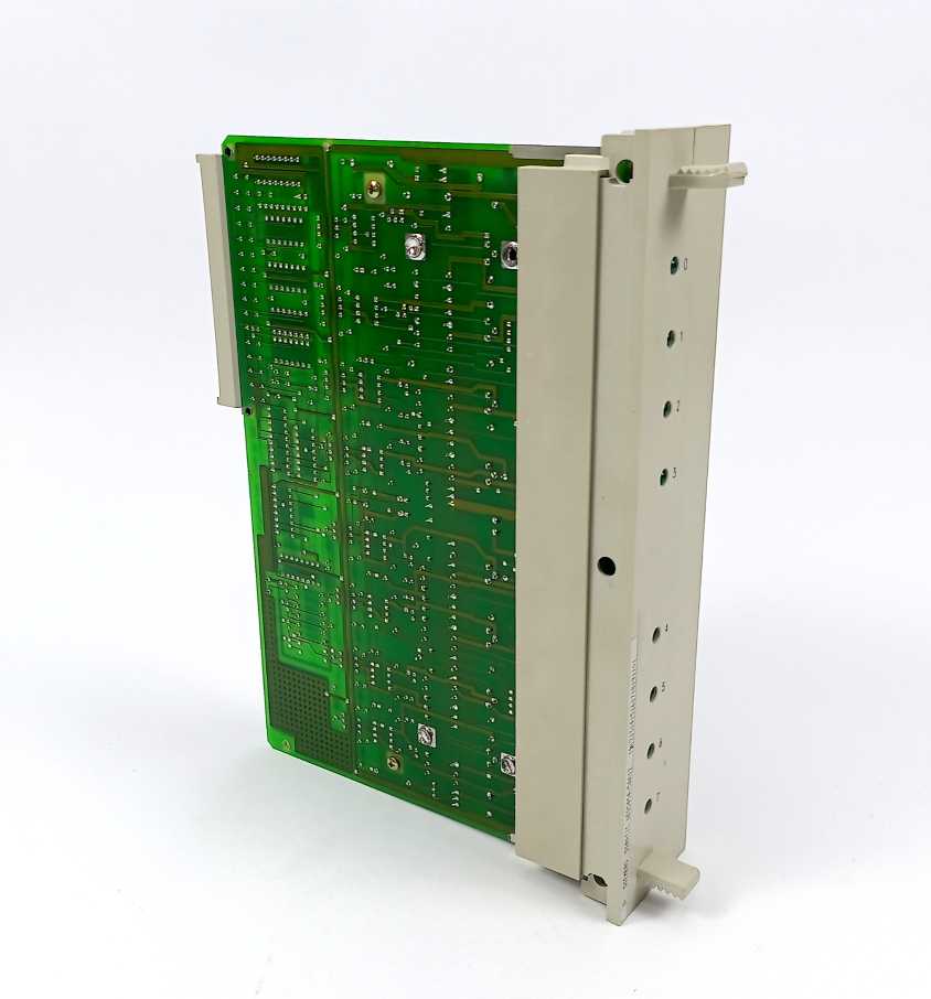 Siemens 6ES5454-5AA12 SIMATIC S5 Digital Output 454