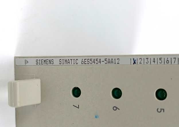 Siemens 6ES5454-5AA12 SIMATIC S5 Digital Output 454