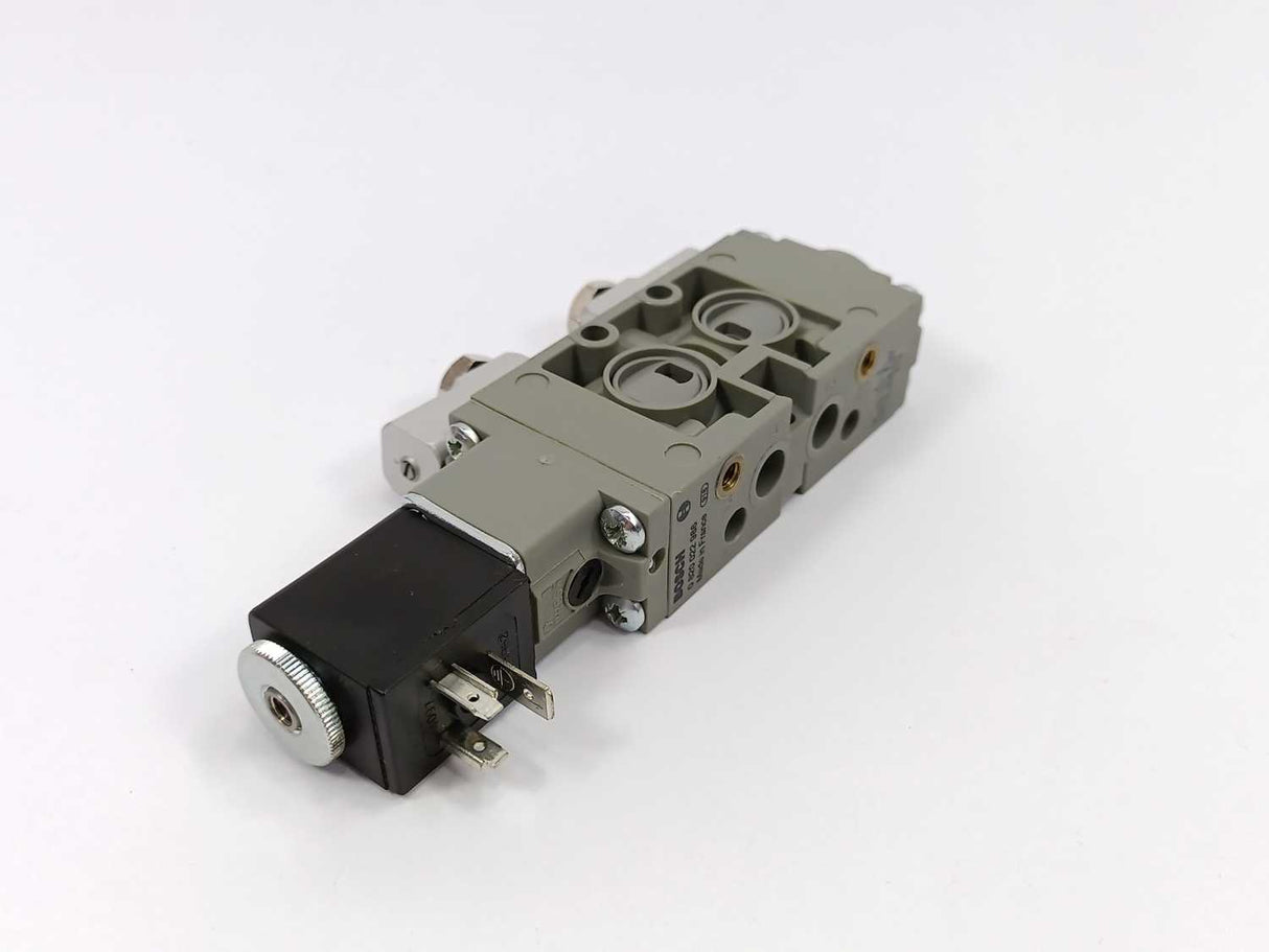 Bosch 0 820 022 986 Single Solenoid Valve w/ coil 1 824 210 291