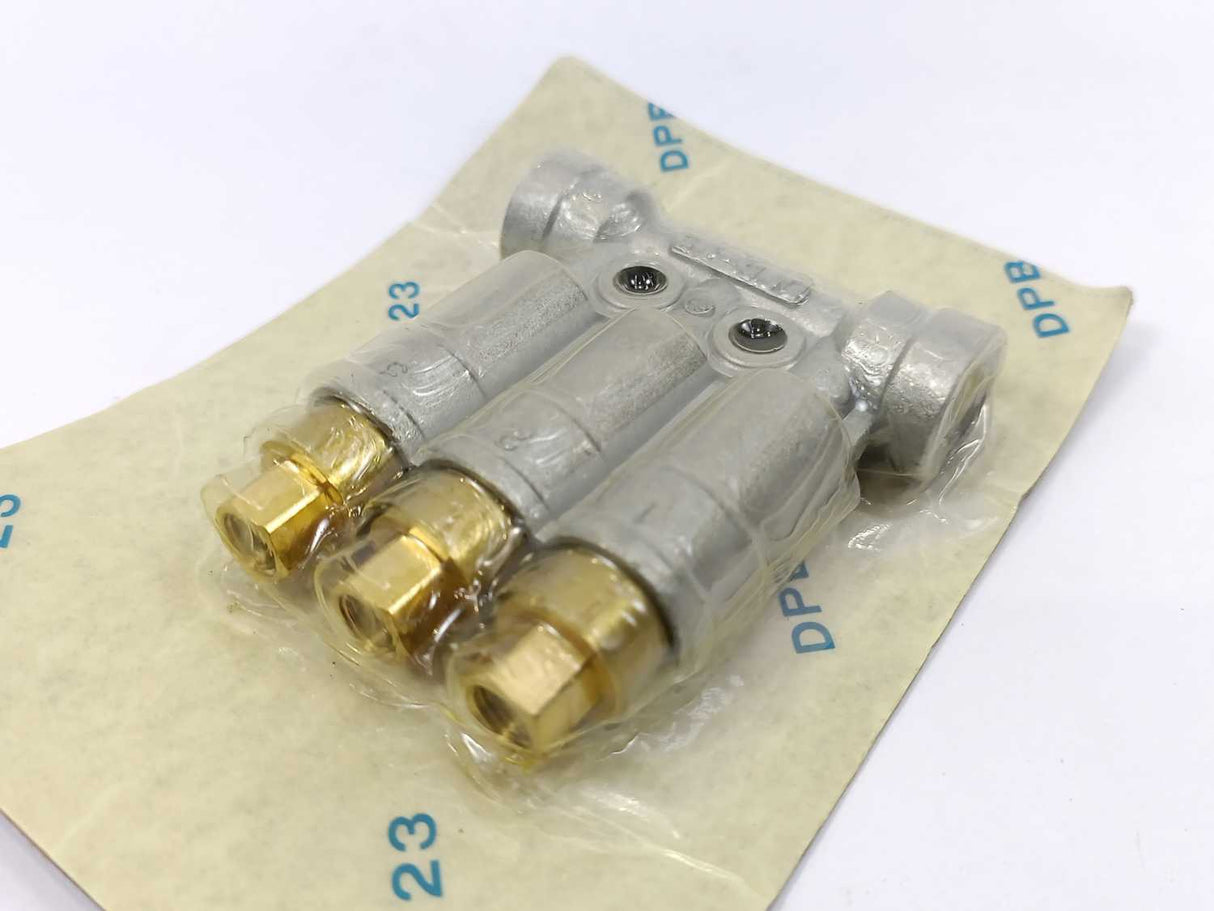 DPB 23 Oil Distributor Dester Plunger 3-port