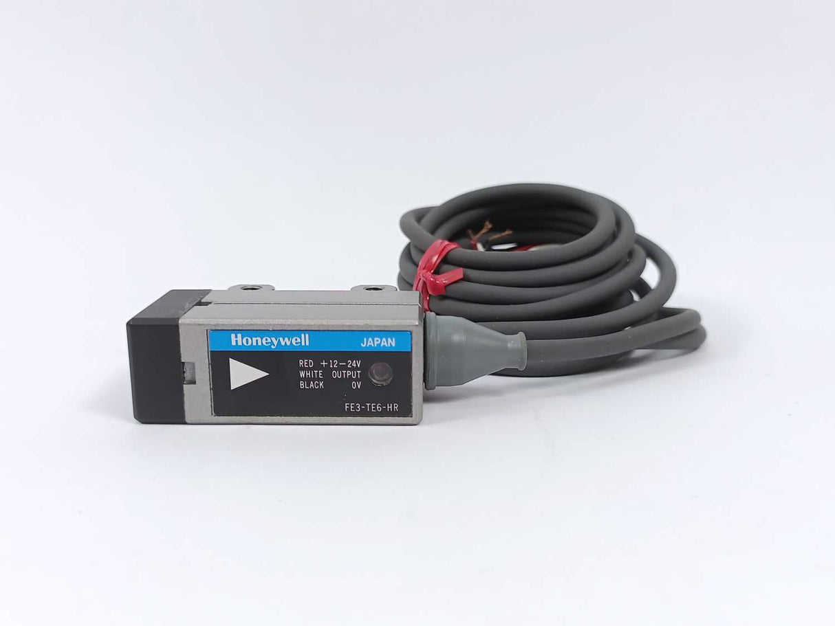 Honeywell FE3-TE6-HR Miniature Photoelectric Control Sensor