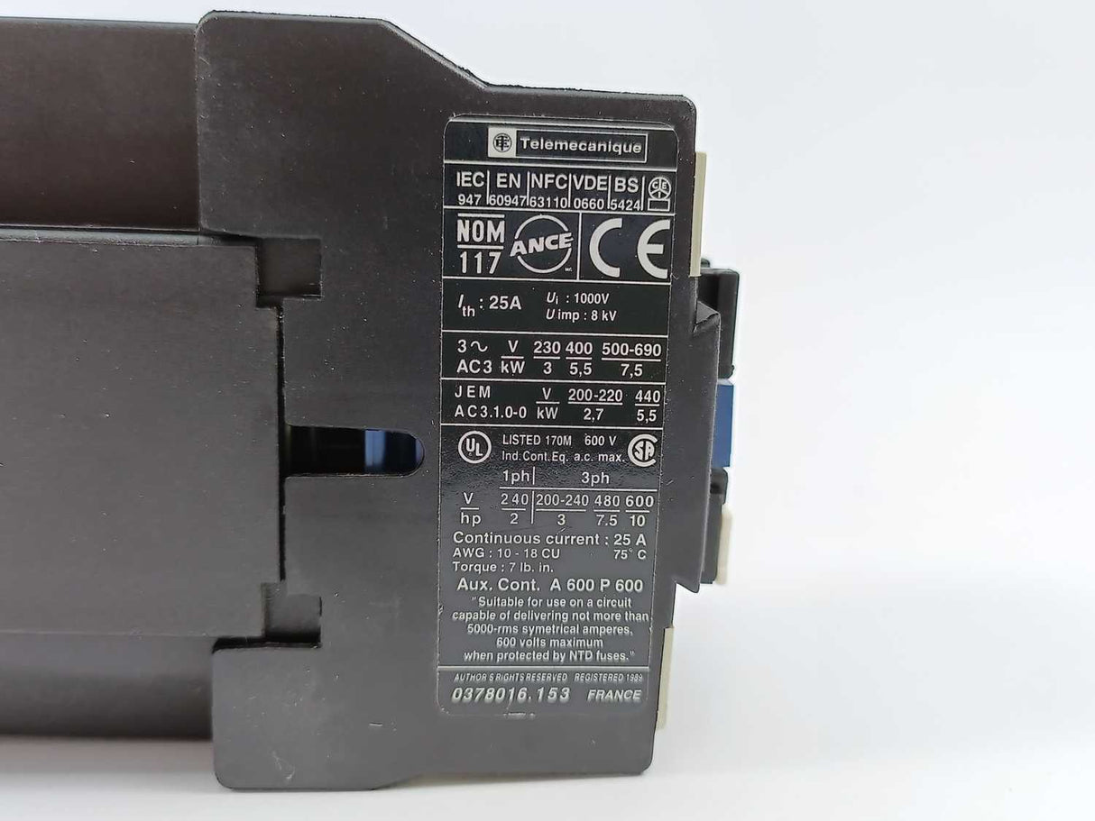 TELEMECANIQUE LP1D1201 Contactor 24V DC coil