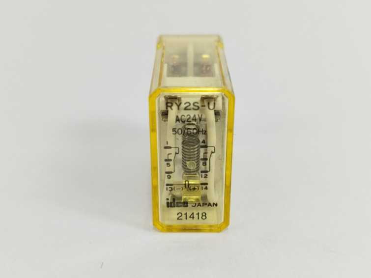 Idec RY2S-U Miniature Relay Batch 7 pcs.