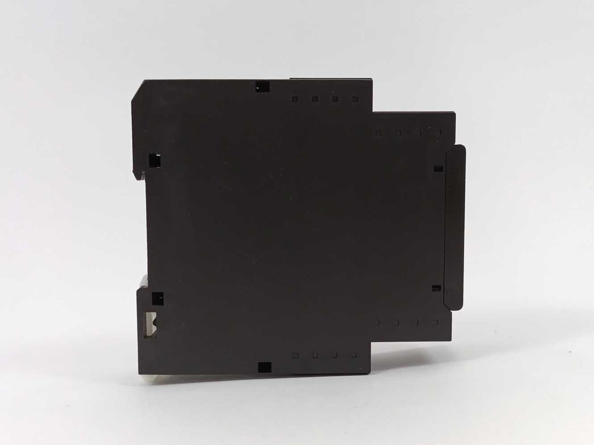 OMRON K8AK-TS1 24VAC/DC Temperature Monitoring Relay 24VAC/DC