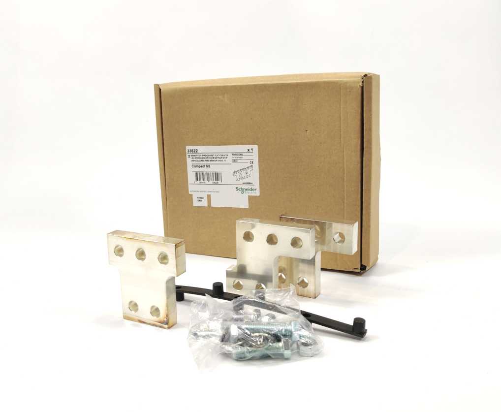 Schneider Electric 33622 95 mm Pitch Spreader Set Flat for NT 3P