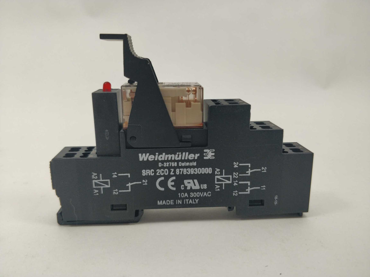 Weidmüller RCLKITZ 230VAC 8798670000 RCLKITZ 230VAC 2CO LED w/ RCL424730. 9 Pcs.