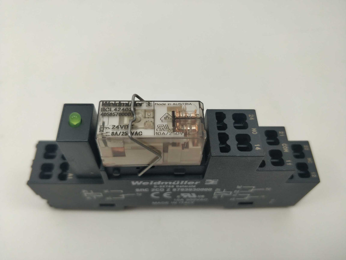 Weidmüller RCL424024 Relay 8783930000 Relay socket w/ RCL424024 Relay. 13 Pcs.