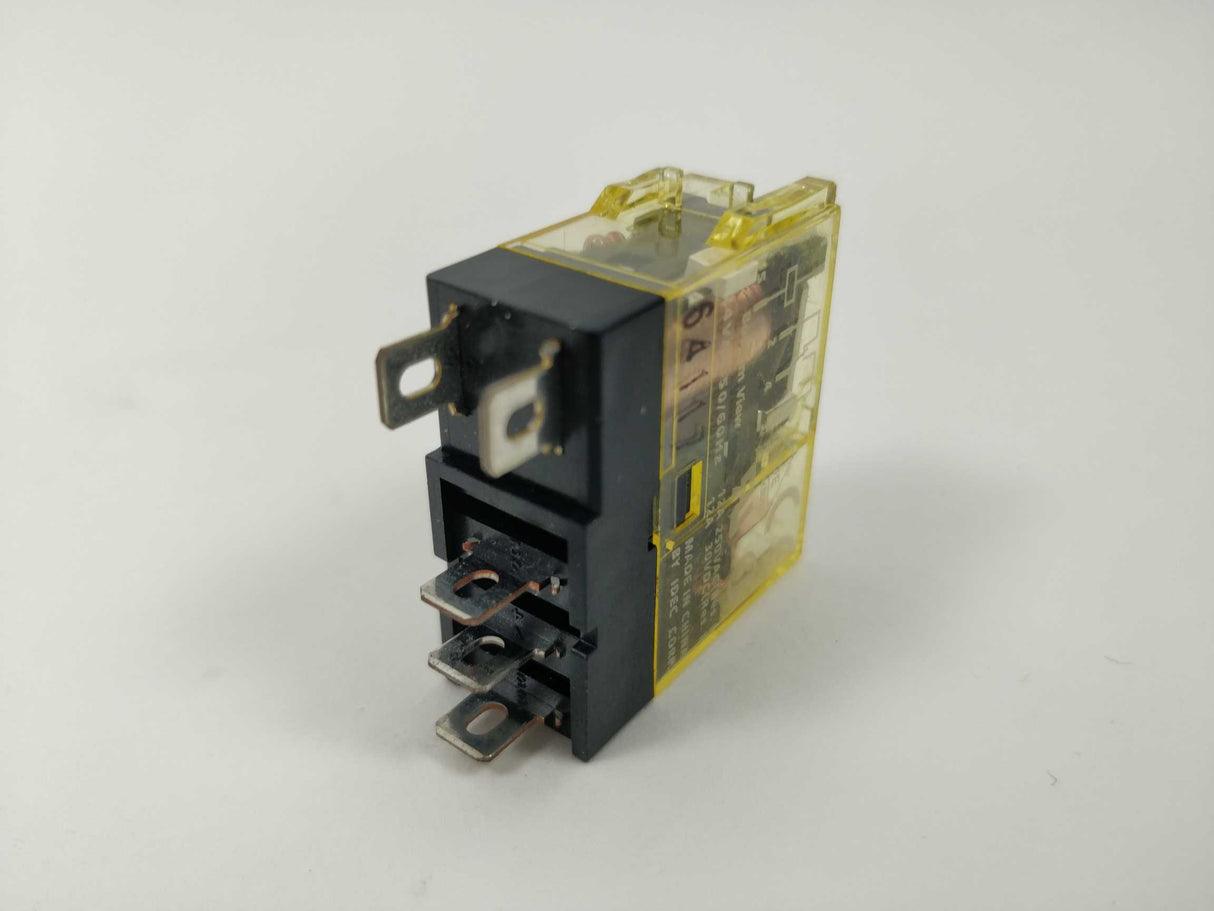 Idec RJ1S-CL-A24 Relay Plug-In SPDT 12A 24VAC 10 Pcs.