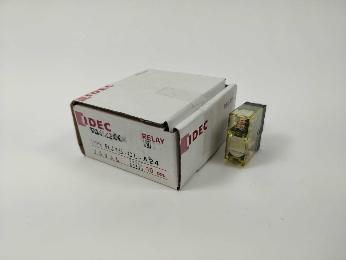 Idec RJ1S-CL-A24 Relay Plug-In SPDT 12A 24VAC 3 Pcs.