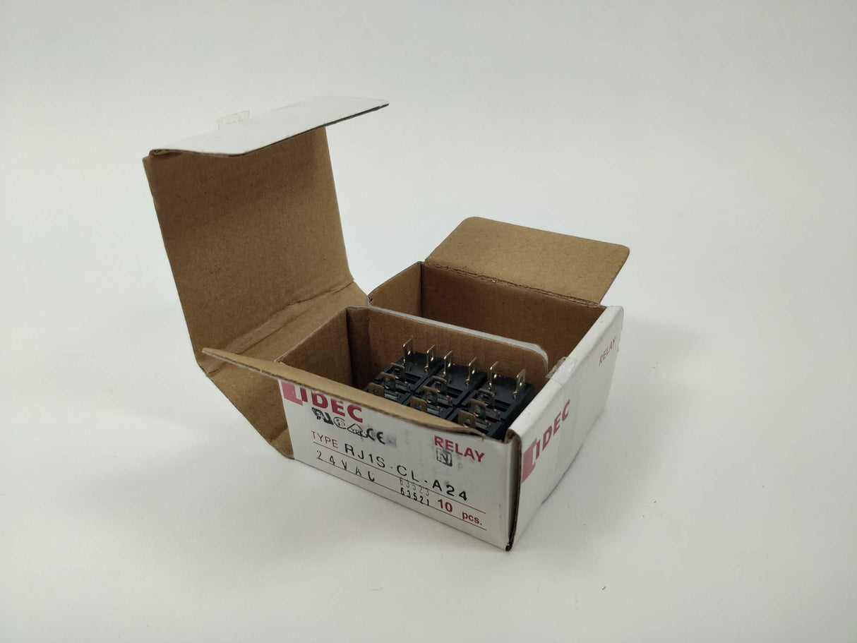Idec RJ1S-CL-A24 Relay Plug-In SPDT 12A 24VAC 3 Pcs.