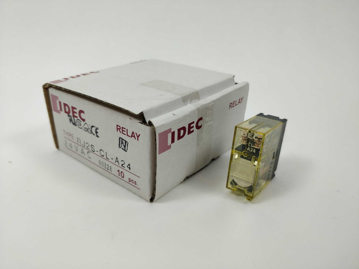 Idec RJ2S-CL-A24 Relay Plug-In DPDT 8A 24VAC 10 Pcs.