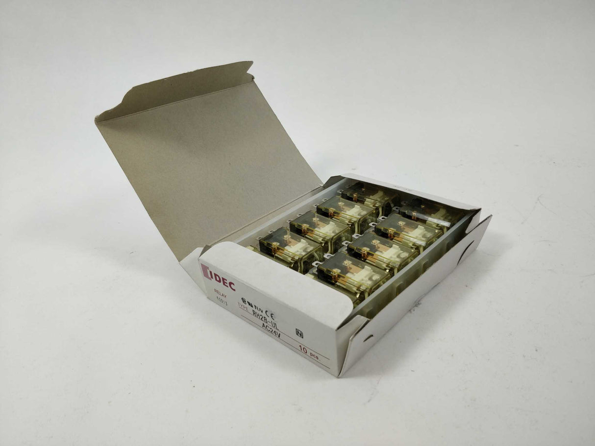 Idec RH2B-ULAC24V Relay Plug-In DPDT 10A 24VAC 10 Pcs.