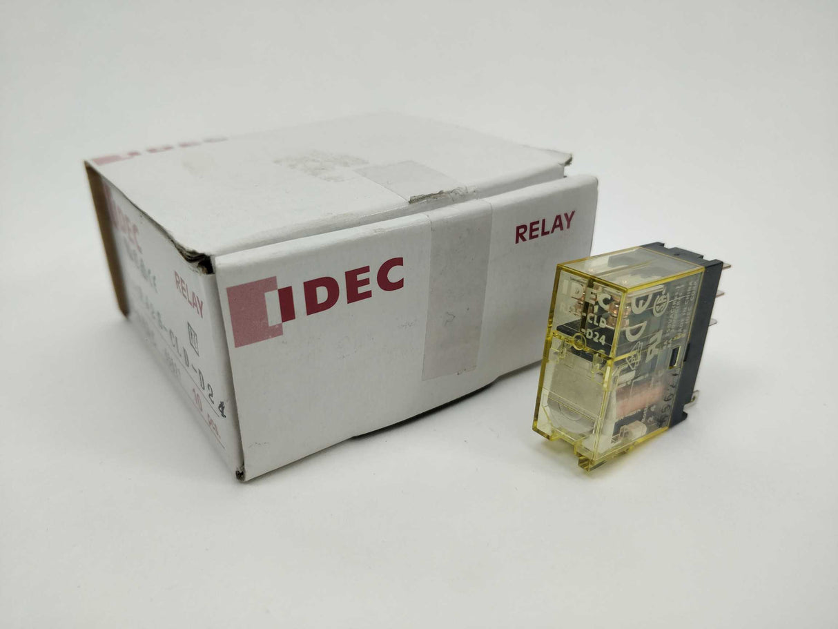 Idec RJ2S-CLD-D24 Relay Plug-In DPDT 8A 24VDC 7 Pcs.