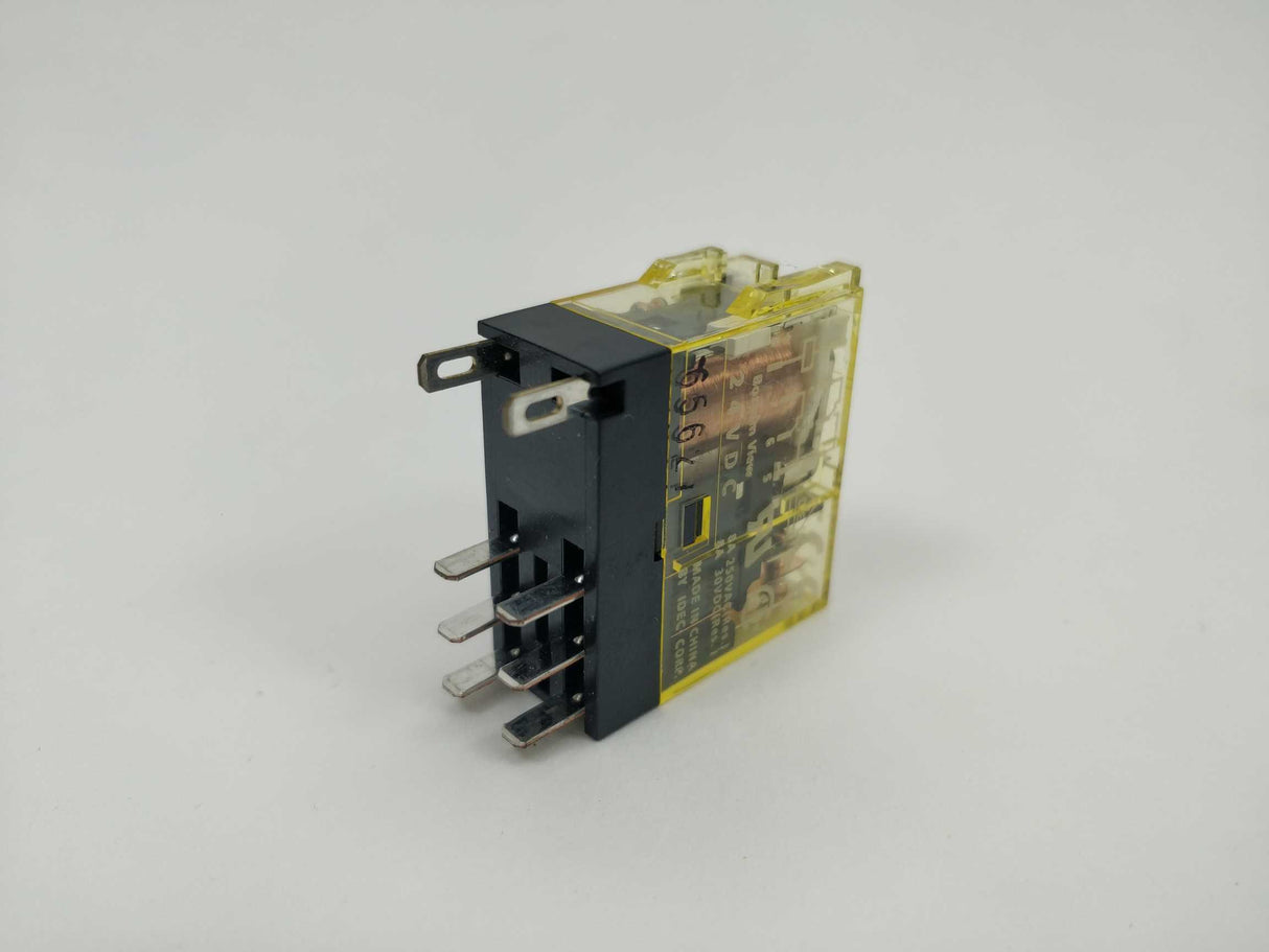 Idec RJ2S-CLD-D24 Relay Plug-In DPDT 8A 24VDC 7 Pcs.