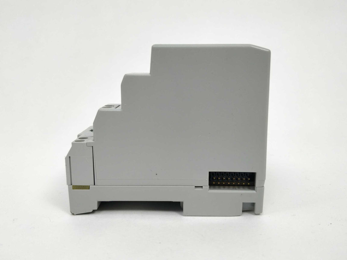 AB 1794-ACN15 Ser. C; Rev. D01 Adapter