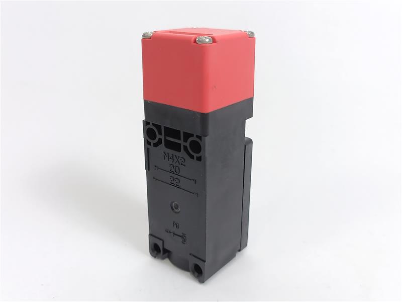 Idec HS5D-11 Safety Switch w/ Actuator Key