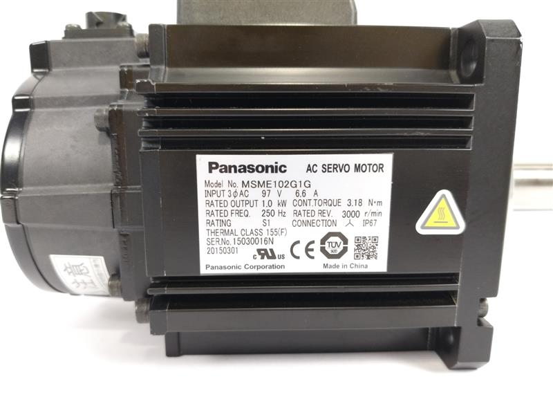 Panasonic MSME102G1G MINAS A5 Family Servo Motor, not used