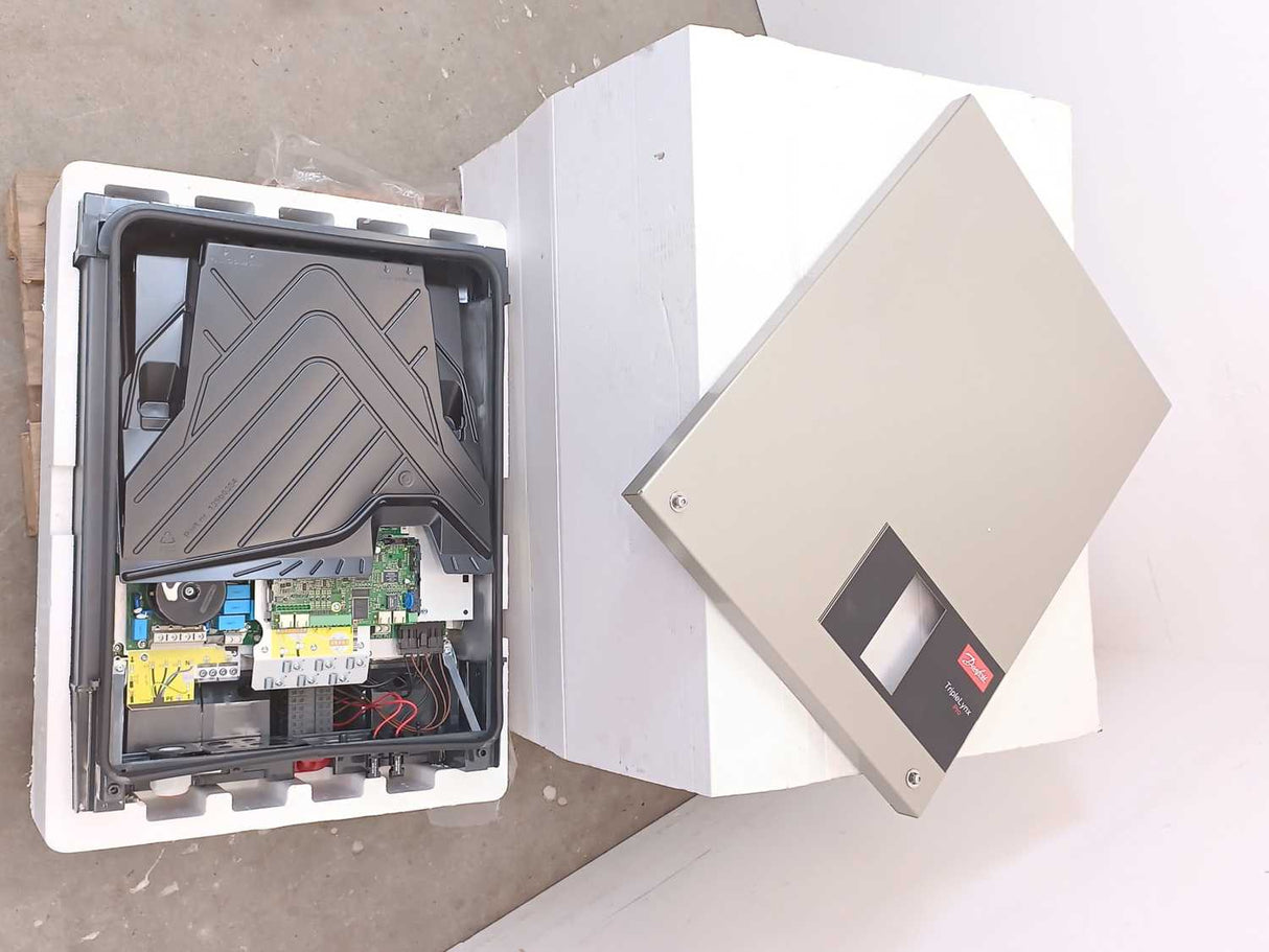 Danfoss 139F0111 Triple Lynx Pro+ 8K Solar Inverter