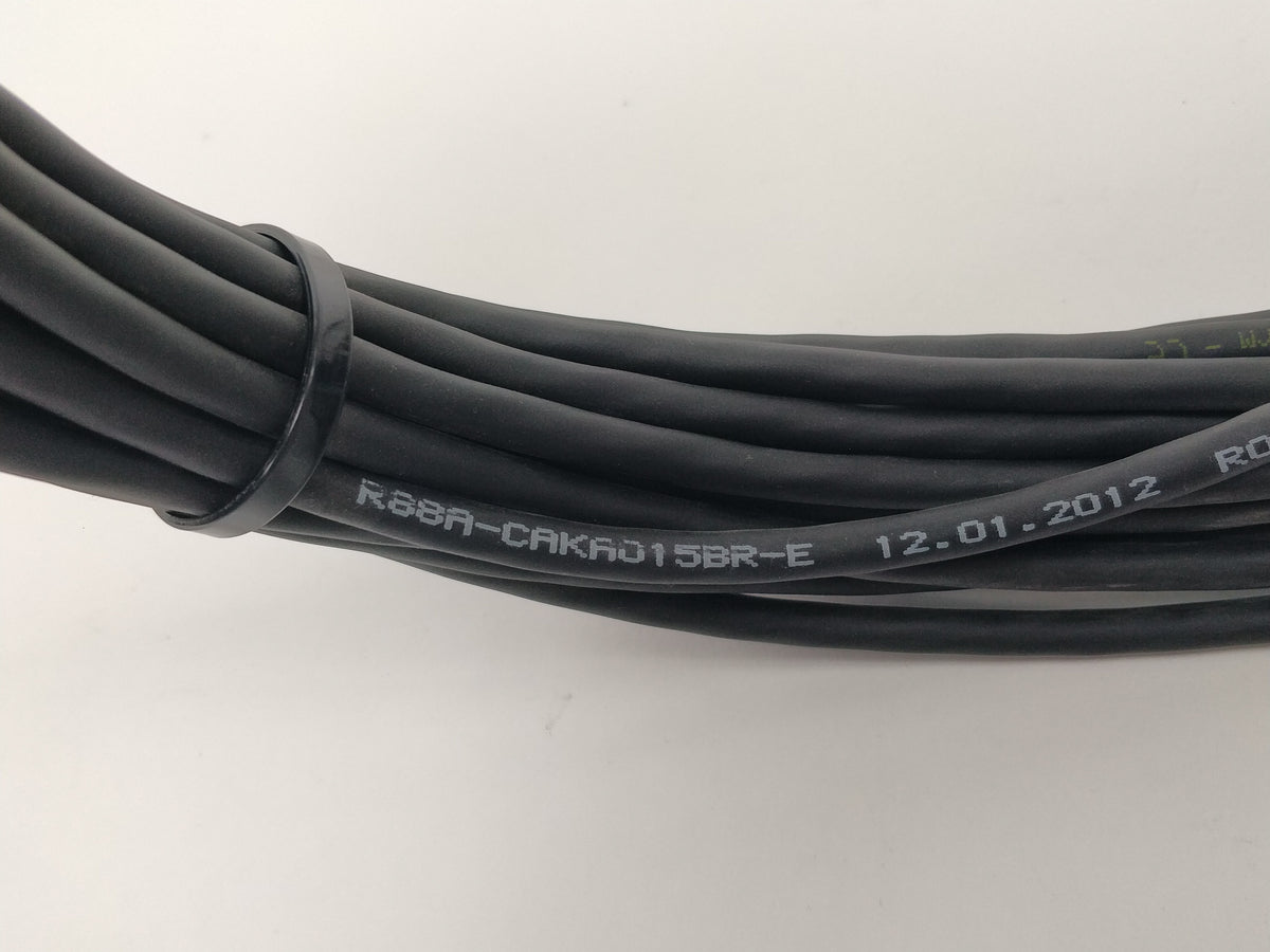 Omron R88A-CAKA015BR-E Cabel