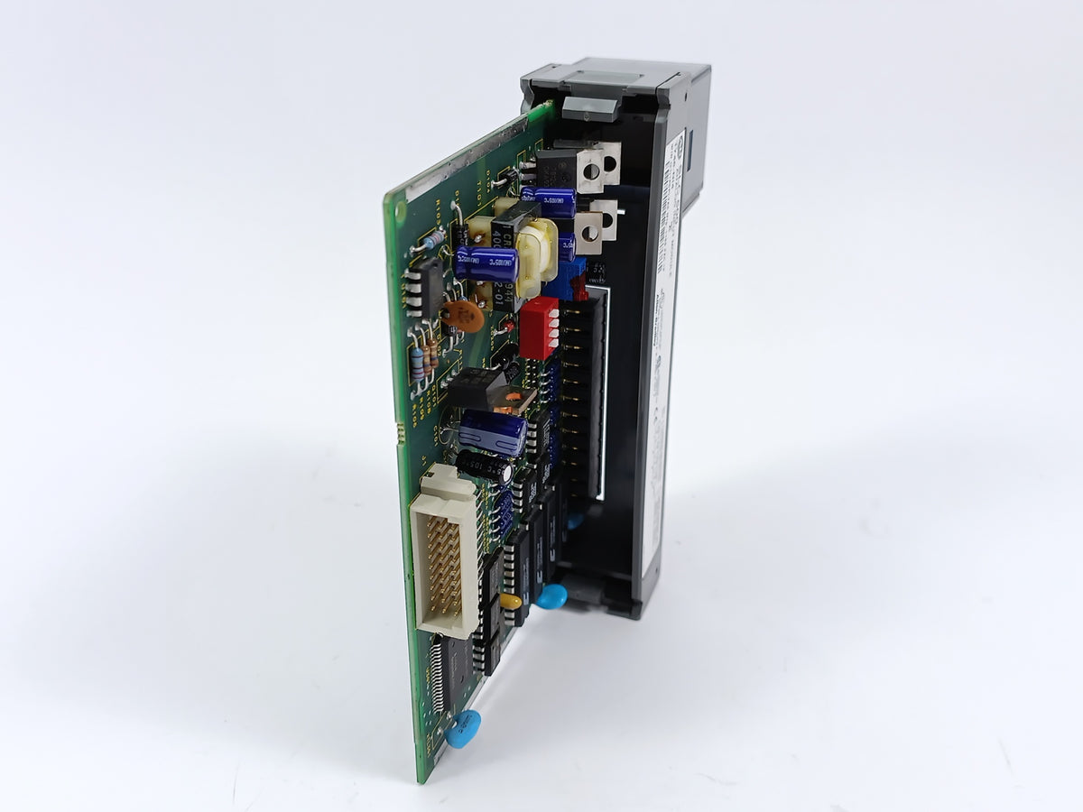 ALLEN-BRADLEY 1746-NI4 series A SLC analog input module, missing cover