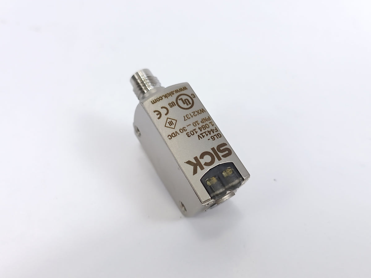 Sick 1084103 GL6-F4411V Photoelectric Retro-Reflective Sensor