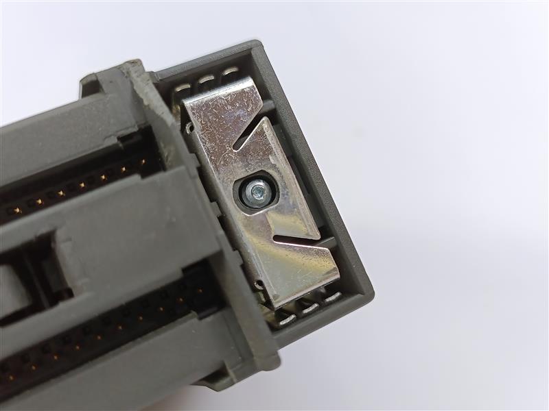 Siemens 6ES7331-7KF01-0AB0 SIMATIC S7-300 analog input SM331