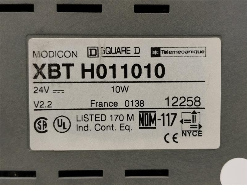 TELEMECANIQUE XBT H011010 Modicon Square D MAGELIS