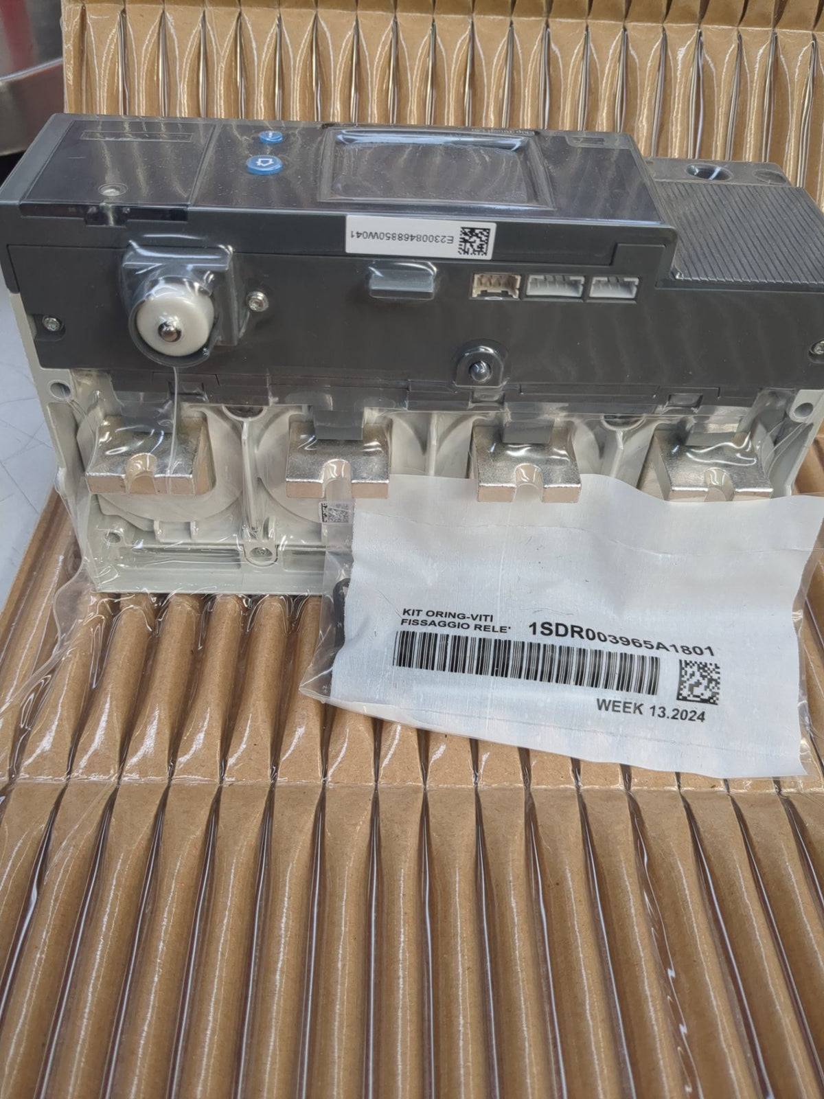 Abb 1SDA100674R1 EKIP Touch LSI R 630 XT5 Solid-State Release Four-Pole AC