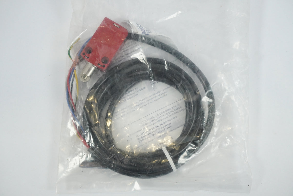 Telemecanique XCSM3902L2 Osiswitch Limit Switch 024380