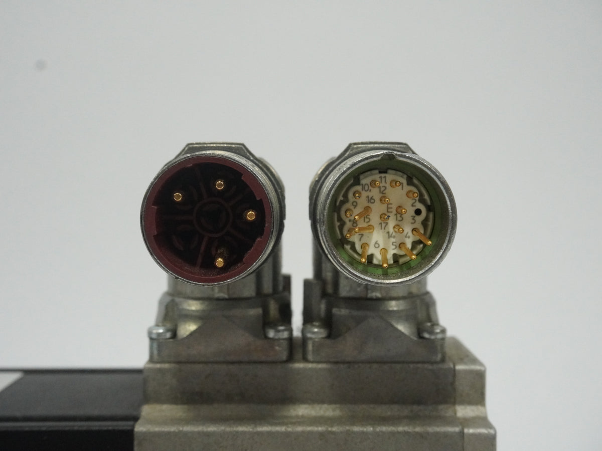 Control Techniques 075U2B300BACAA075140 AC Servo Motor