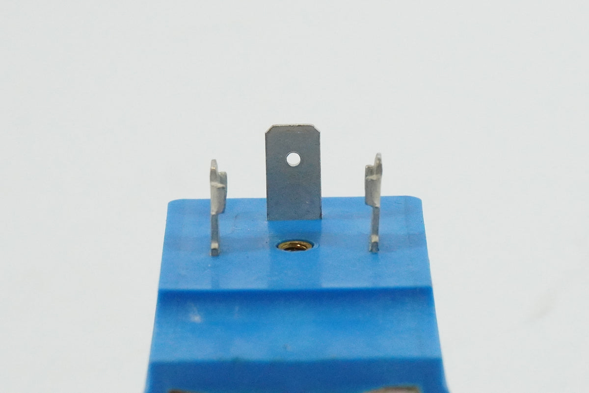Danfoss 042N7551 Coil for Solenoid Valve 24V DC 15W AMP CONN